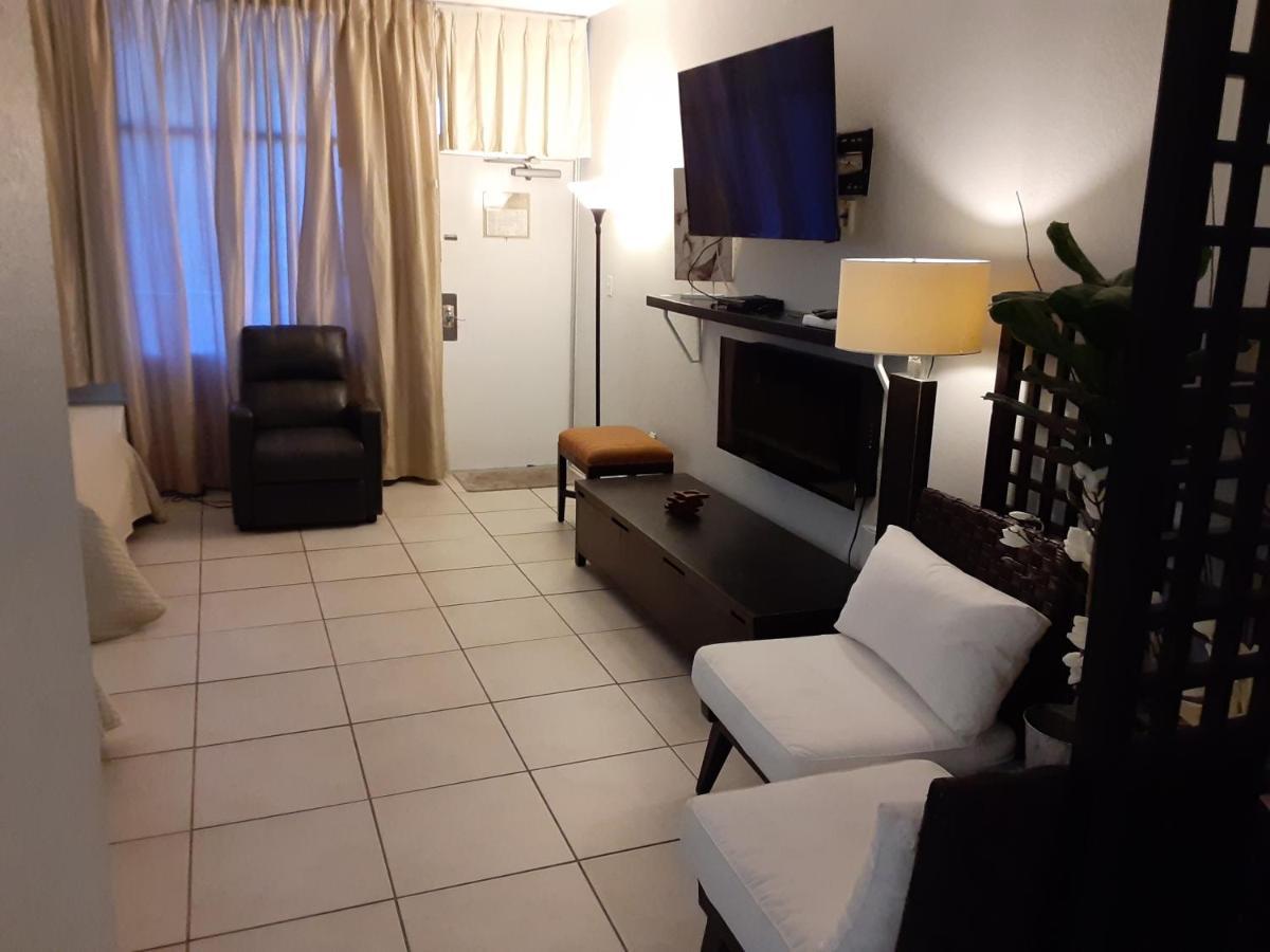Riverview, Studio 507, Beach Steps Away!+Pool+Wifi Ruskin Eksteriør bilde